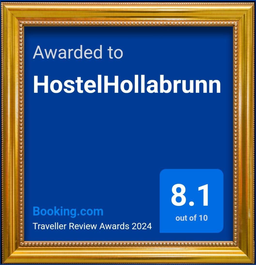 Hostelhollabrunn Buitenkant foto